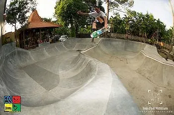 Guest house Eat Sleep Skate